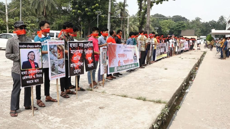 ধাওয়া করে ধরে প্রেসক্লাবে নিয়ে নির্যাতন, ছিঁড়ে গেছে সাংবাদিকের খাদ্যনালী